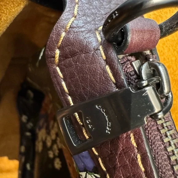 Coach GLV PB Bandit HoBo 3! 2 in one purse! - Picture 10 of 16